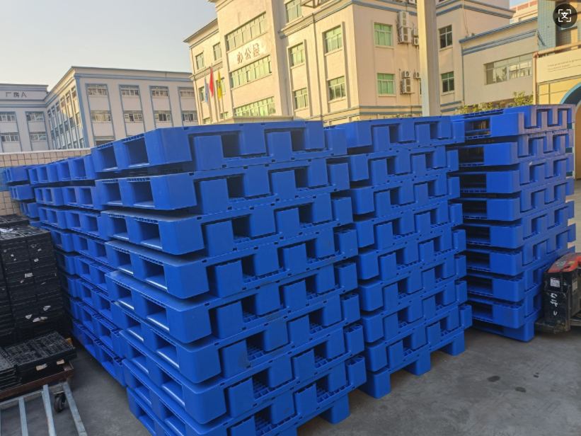 深圳塑胶卡板厂家：乔丰5月18产品出货中-4